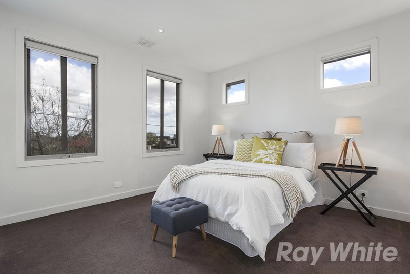 Photo - 1/15 Grandview Avenue, Mulgrave VIC 3170 - Image 8