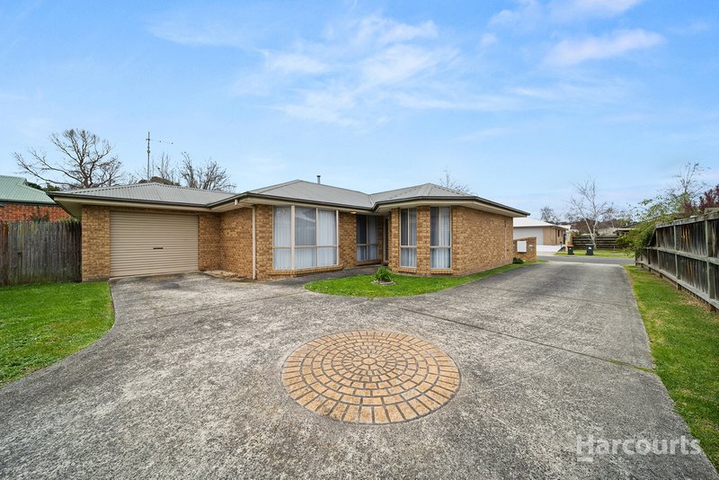Photo - 1/15 Janette Close, Warragul VIC 3820 - Image 9
