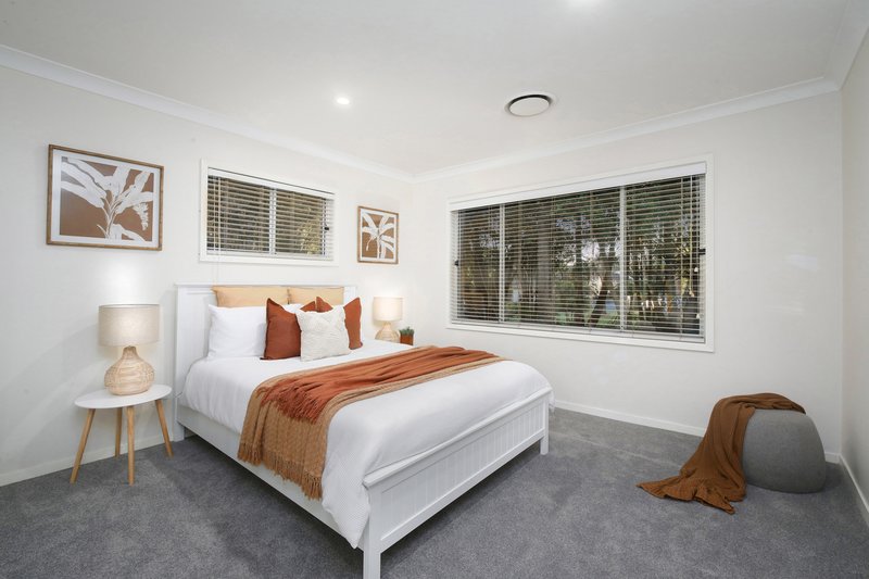 Photo - 115 Karalta Road, Erina NSW 2250 - Image 7