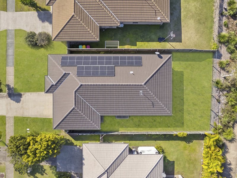 Photo - 115 Lakeside Crescent, Ningi QLD 4511 - Image 14