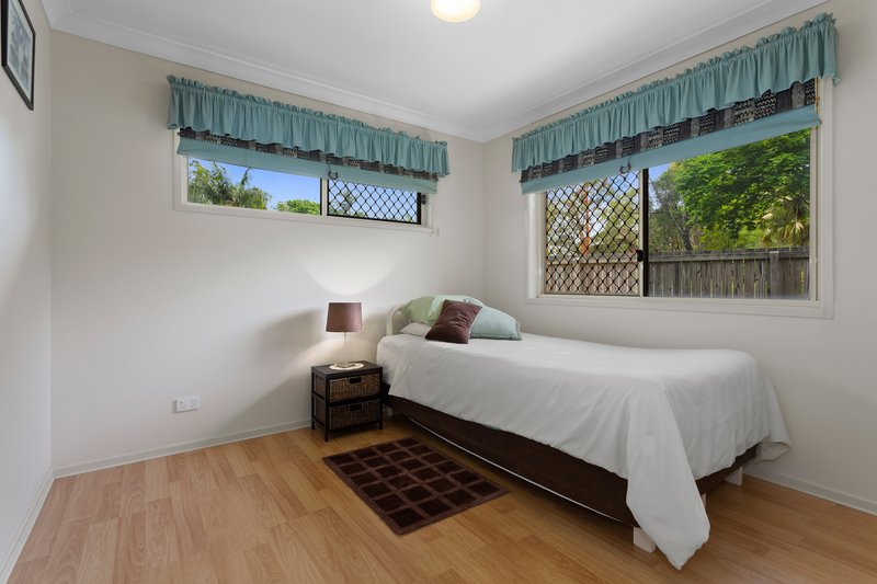 Photo - 115 Lanita Road, Ferny Grove QLD 4055 - Image 5