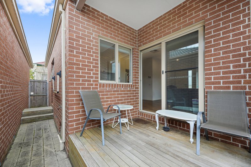 Photo - 1/15 Lardner Road, Drouin VIC 3818 - Image 11