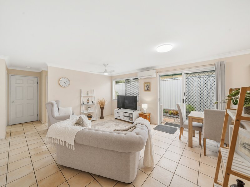 Photo - 1/15 Livermore Street, Redcliffe QLD 4020 - Image 16