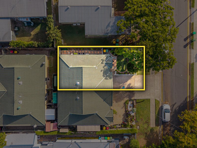 Photo - 1/15 Livermore Street, Redcliffe QLD 4020 - Image 17