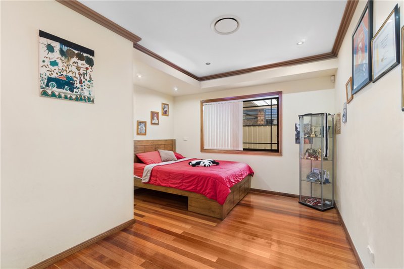 Photo - 115 Medley Avenue, Liverpool NSW 2170 - Image 9