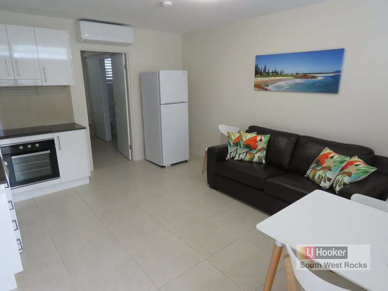 Photo - 1/15 Memorial Avenue, South West Rocks NSW 2431 - Image 2