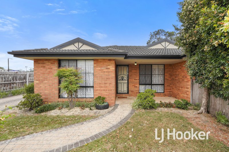 Photo - 1/15 Mill Street, Pakenham VIC 3810 - Image 1