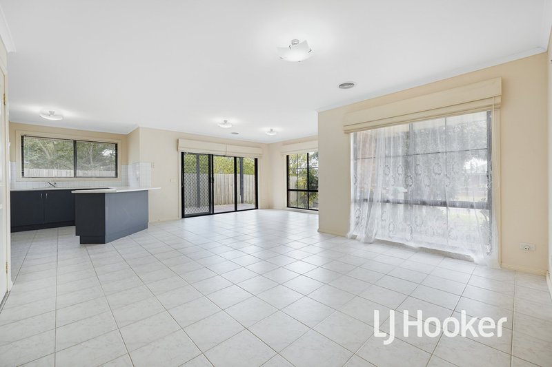 Photo - 1/15 Mill Street, Pakenham VIC 3810 - Image 2