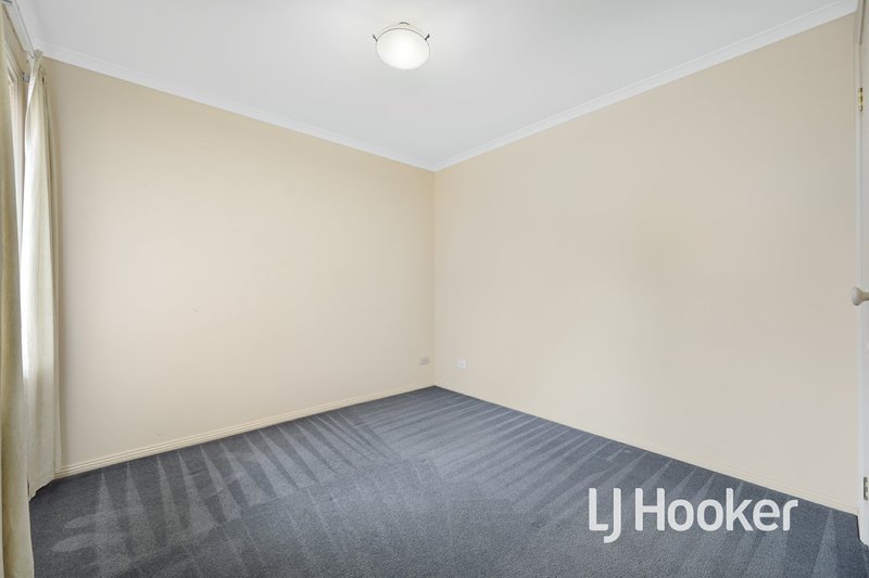 Photo - 1/15 Mill Street, Pakenham VIC 3810 - Image 8