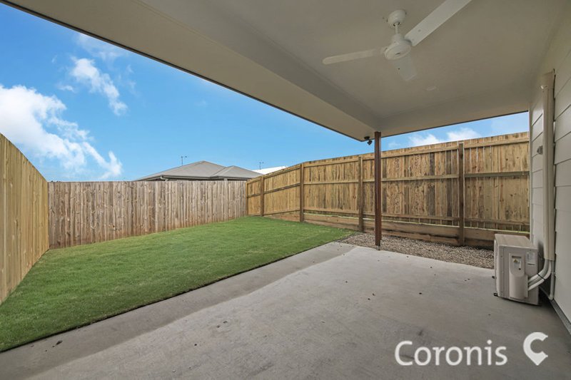 Photo - 1/15 Mount Wheeler Street, Park Ridge QLD 4125 - Image 8