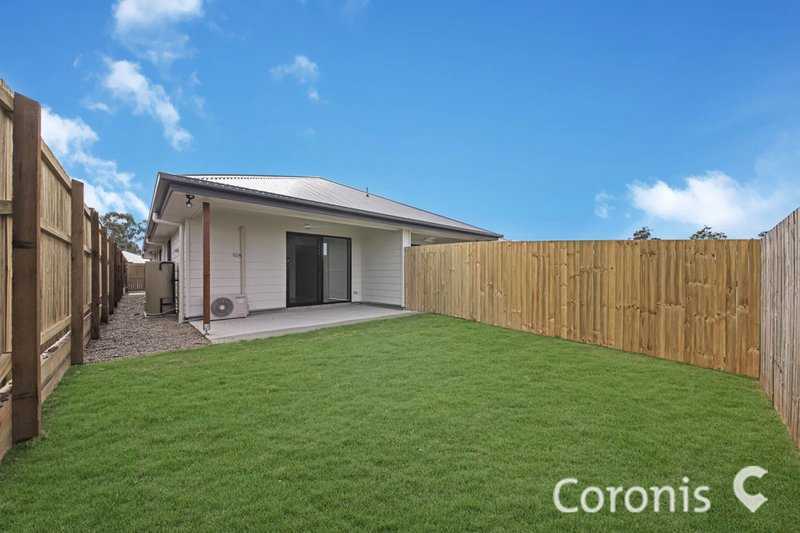 Photo - 1/15 Mount Wheeler Street, Park Ridge QLD 4125 - Image 9