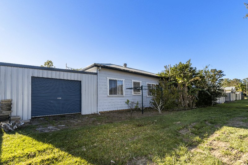 Photo - 115 Odessa Street, Granville QLD 4650 - Image 13