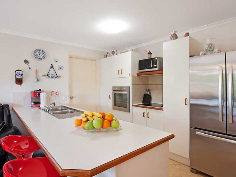 Photo - 1/15 Ogilvie Cres , Nerang QLD 4211 - Image 2