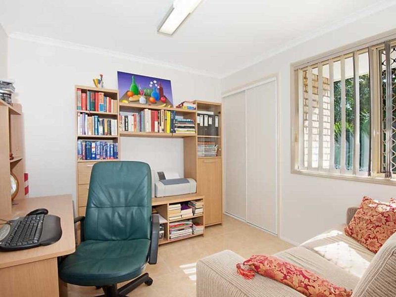 Photo - 1/15 Ogilvie Cres , Nerang QLD 4211 - Image 5