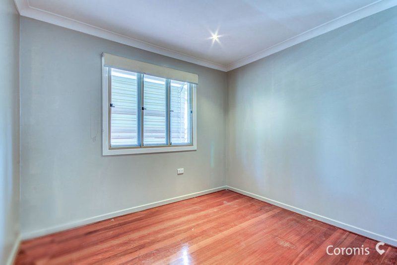 Photo - 1/15 Pear Street, Greenslopes QLD 4120 - Image 8