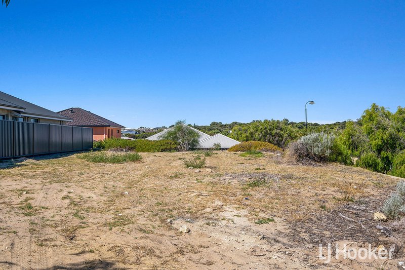 Photo - 115 Sanctuary Circuit, Dawesville WA 6211 - Image 12