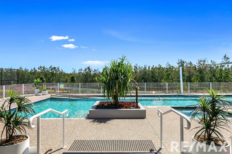 Photo - 11/5 Serenity Drive, Eli Waters QLD 4655 - Image 27