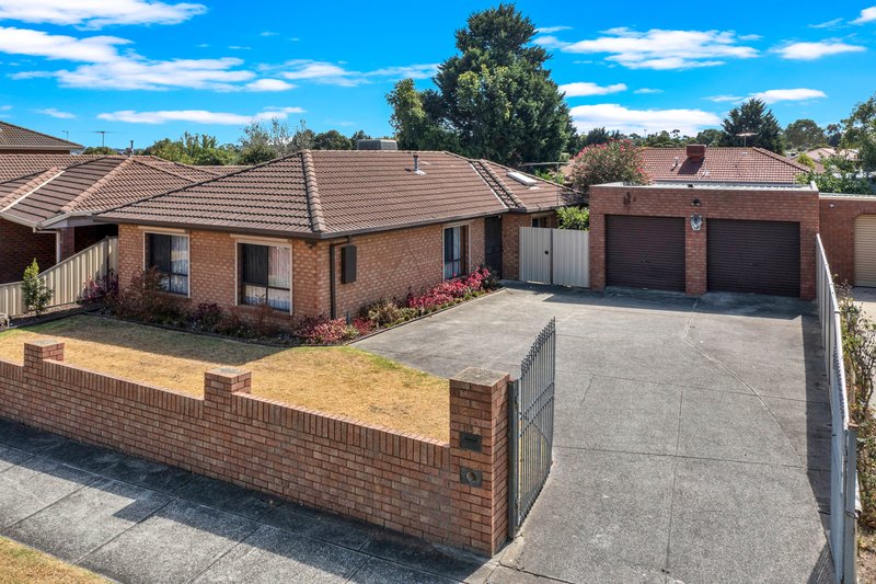 Photo - 115 Shankland Boulevard, Meadow Heights VIC 3048 - Image 2