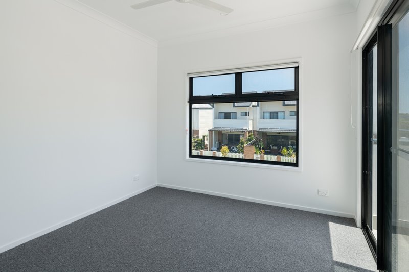 Photo - 1/15 Solomon Street, Banyo QLD 4014 - Image 14