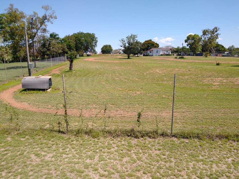 115 Somerset Road, Gracemere QLD 4702