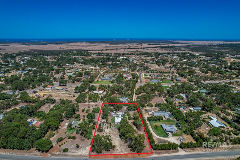 Photo - 115 Sovereign Hill Drive, Gabbadah WA 6041 - Image 33