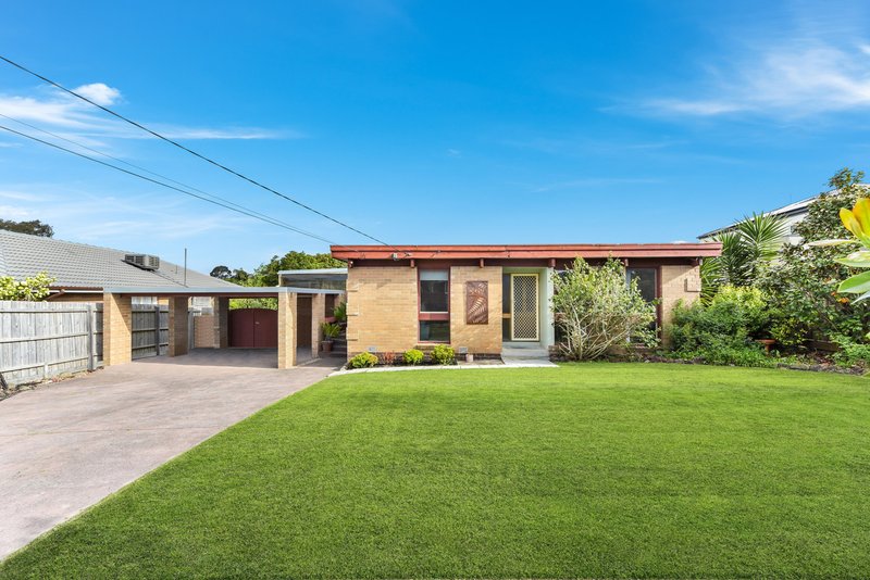 Photo - 115 Strada Crescent, Wheelers Hill VIC 3150 - Image 1