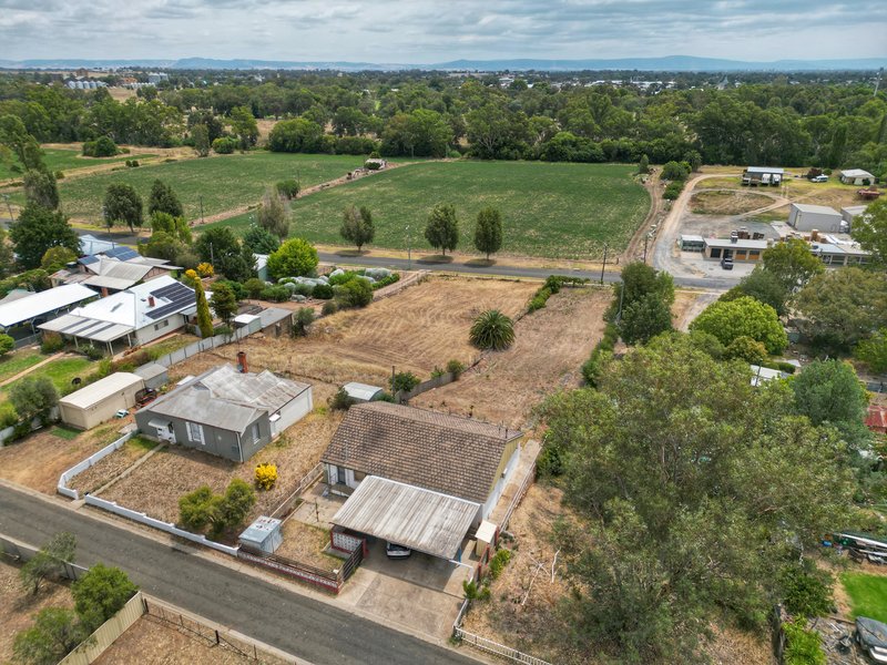 Photo - 115 Taragala Street, Cowra NSW 2794 - Image 14