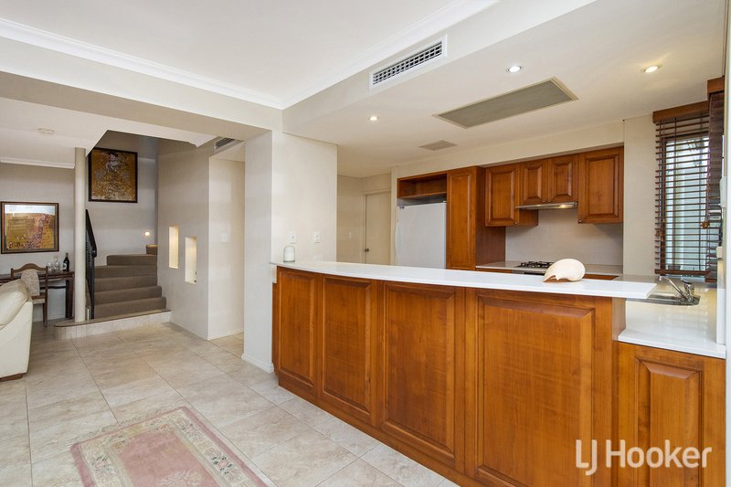 Photo - 11/5 Westview Parade, Wannanup WA 6210 - Image 13