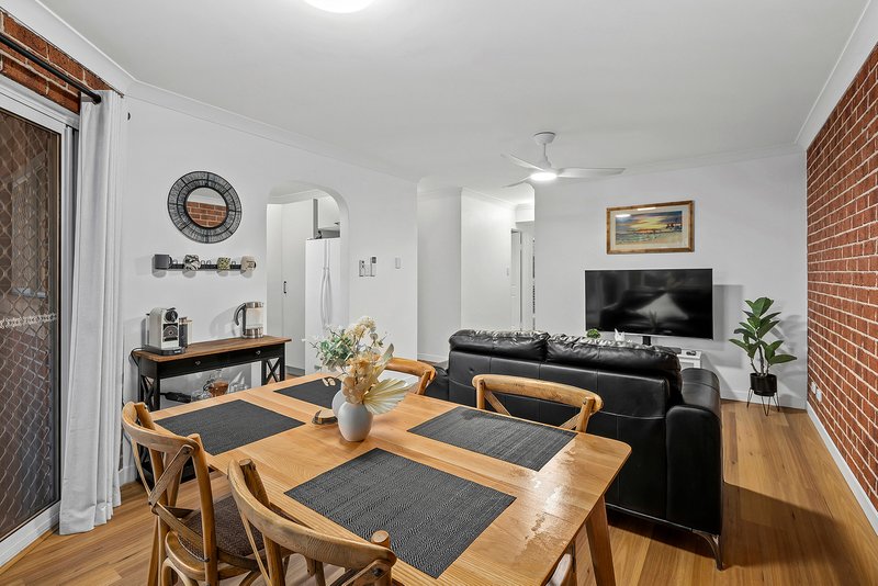 Photo - 1/15 Wickham Street, Newmarket QLD 4051 - Image 5