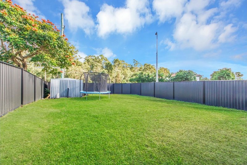 Photo - 1/150 Greenacre Drive, Parkwood QLD 4214 - Image 11