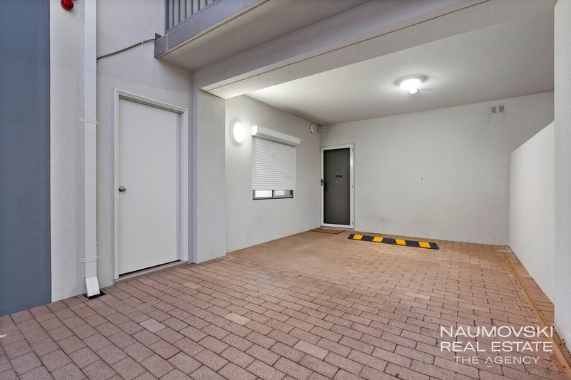 Photo - 1/150 Ravenswood Drive, Nollamara WA 6061 - Image 16