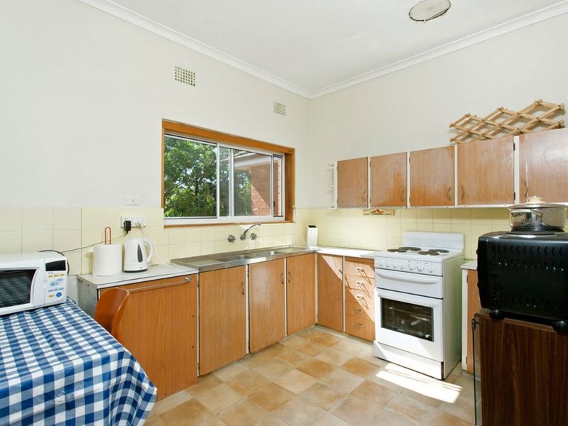 Photo - 11/50 Solander Street, Monterey NSW 2217 - Image 3