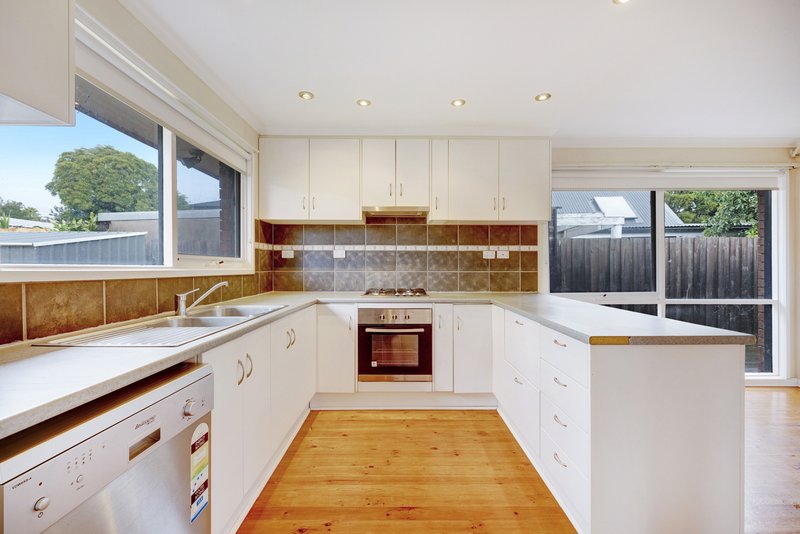 Photo - 1/150 Taylors Ln , Rowville VIC 3178 - Image 3