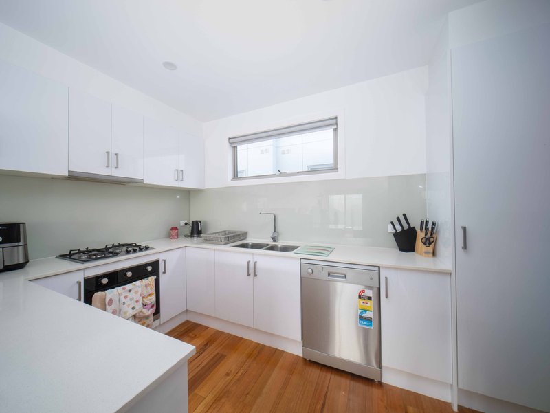 Photo - 11/501 Albion Street, Brunswick West VIC 3055 - Image 3