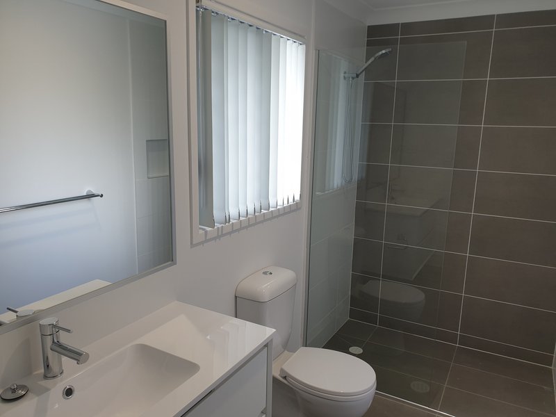 Photo - 115/14 Cavill Place, Runcorn QLD 4113 - Image 6