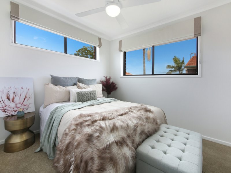 Photo - 115/170 Bardon Avenue, Burleigh Waters QLD 4220 - Image 5