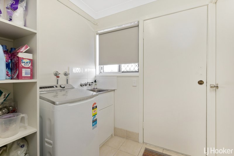 Photo - 1/152 Elphinstone Street, Berserker QLD 4701 - Image 11