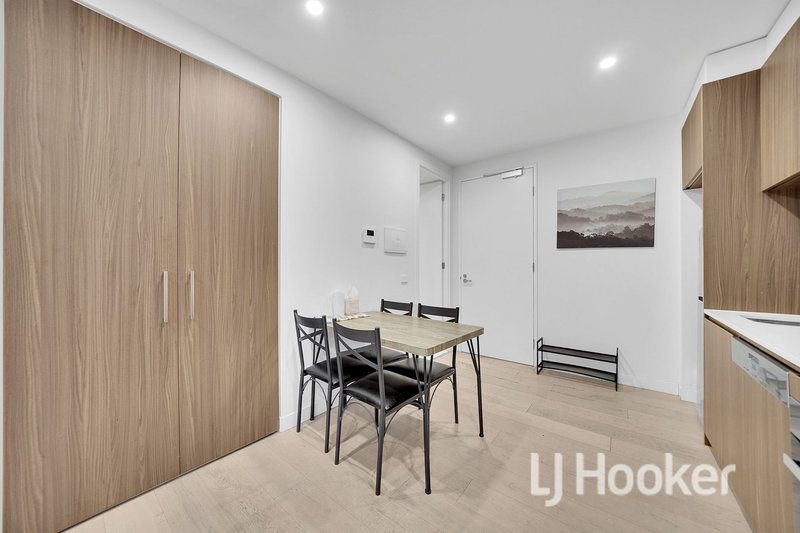 Photo - 115/2 John Street, Malvern East VIC 3145 - Image 5