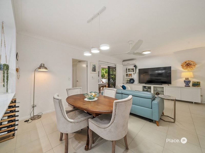 Photo - 1/152 Mein Street, Scarborough QLD 4020 - Image 4