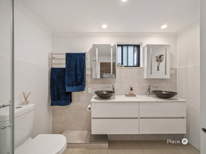 Photo - 1/152 Mein Street, Scarborough QLD 4020 - Image 12