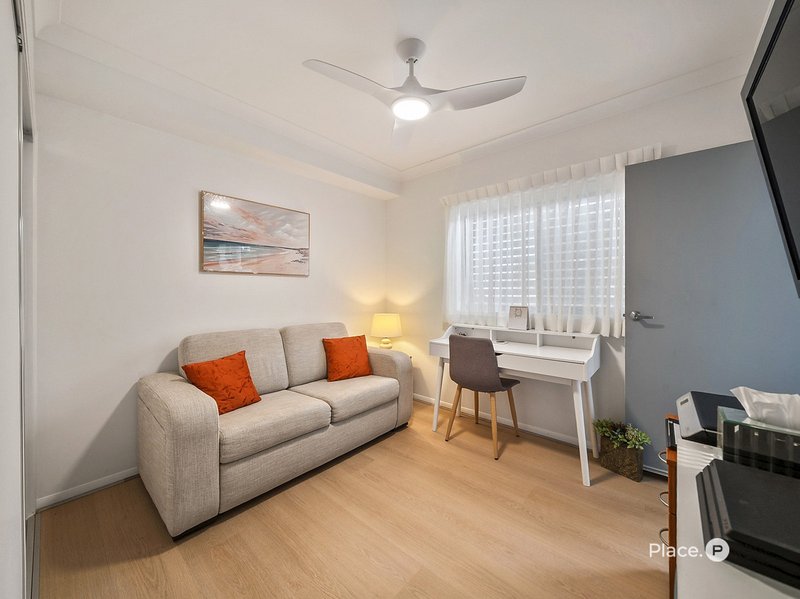 Photo - 1/152 Mein Street, Scarborough QLD 4020 - Image 13