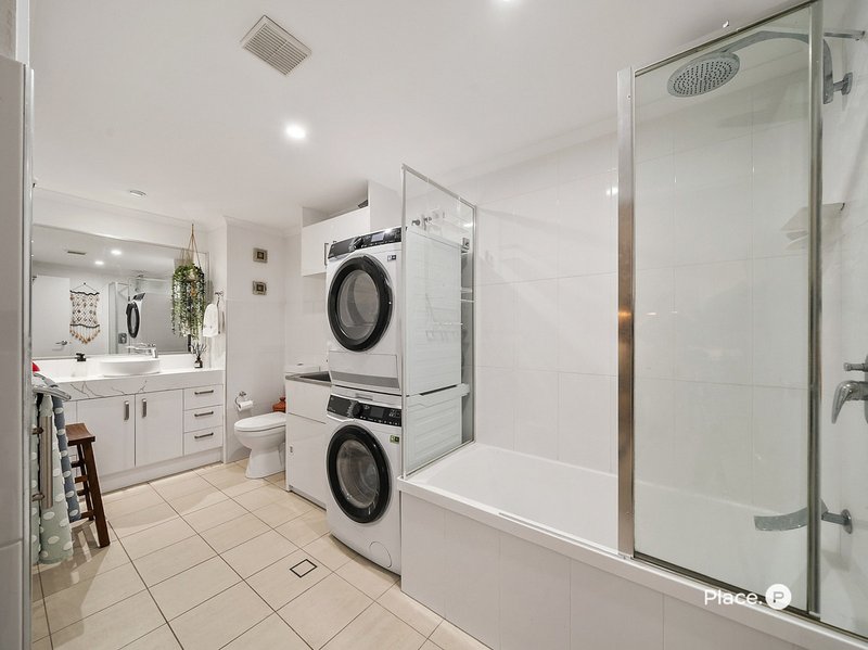 Photo - 1/152 Mein Street, Scarborough QLD 4020 - Image 15