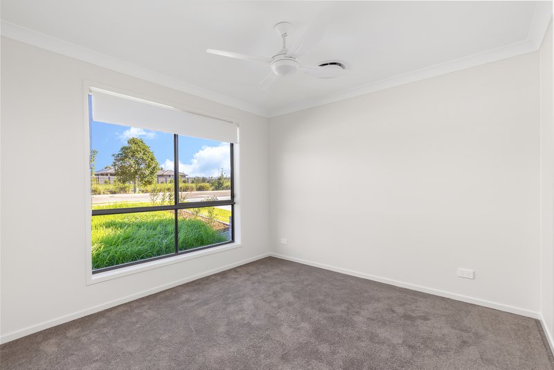 Photo - 1/152 Settlers Boulevard, Chisholm NSW 2322 - Image 4