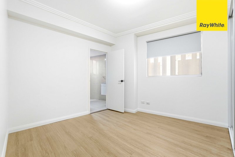Photo - 11/52 Station Street East , Harris Park NSW 2150 - Image 7