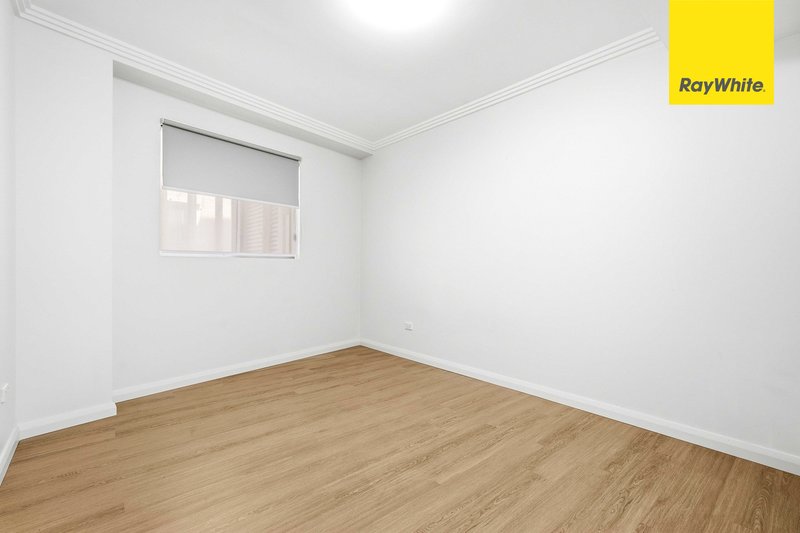 Photo - 11/52 Station Street East , Harris Park NSW 2150 - Image 8