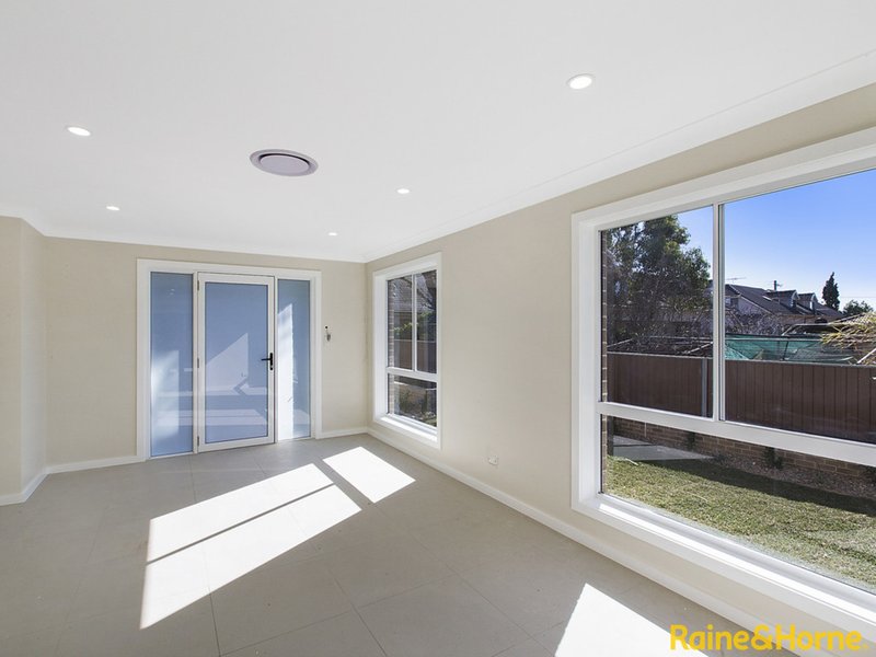 Photo - 1/153-155 Adelaide Street, St Marys NSW 2760 - Image 4