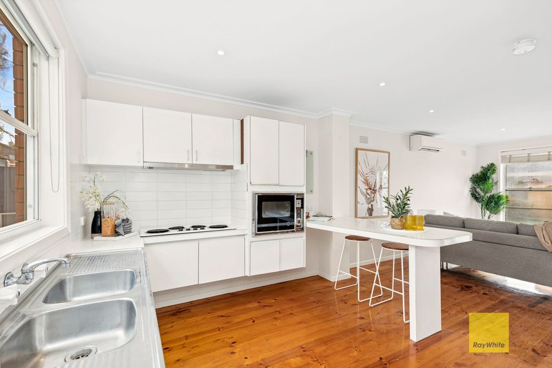 Photo - 11/53-55 Mount Pleasant Road, Belmont VIC 3216 - Image 5