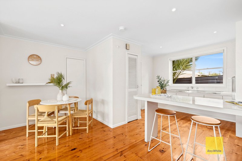 Photo - 11/53-55 Mount Pleasant Road, Belmont VIC 3216 - Image 6