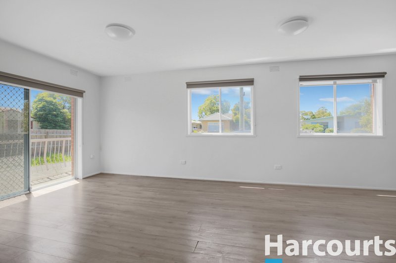 Photo - 1/153 Buckley Street, Morwell VIC 3840 - Image 5