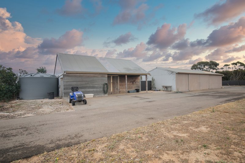 Photo - 1153 Jervois Road, White Sands SA 5253 - Image 27